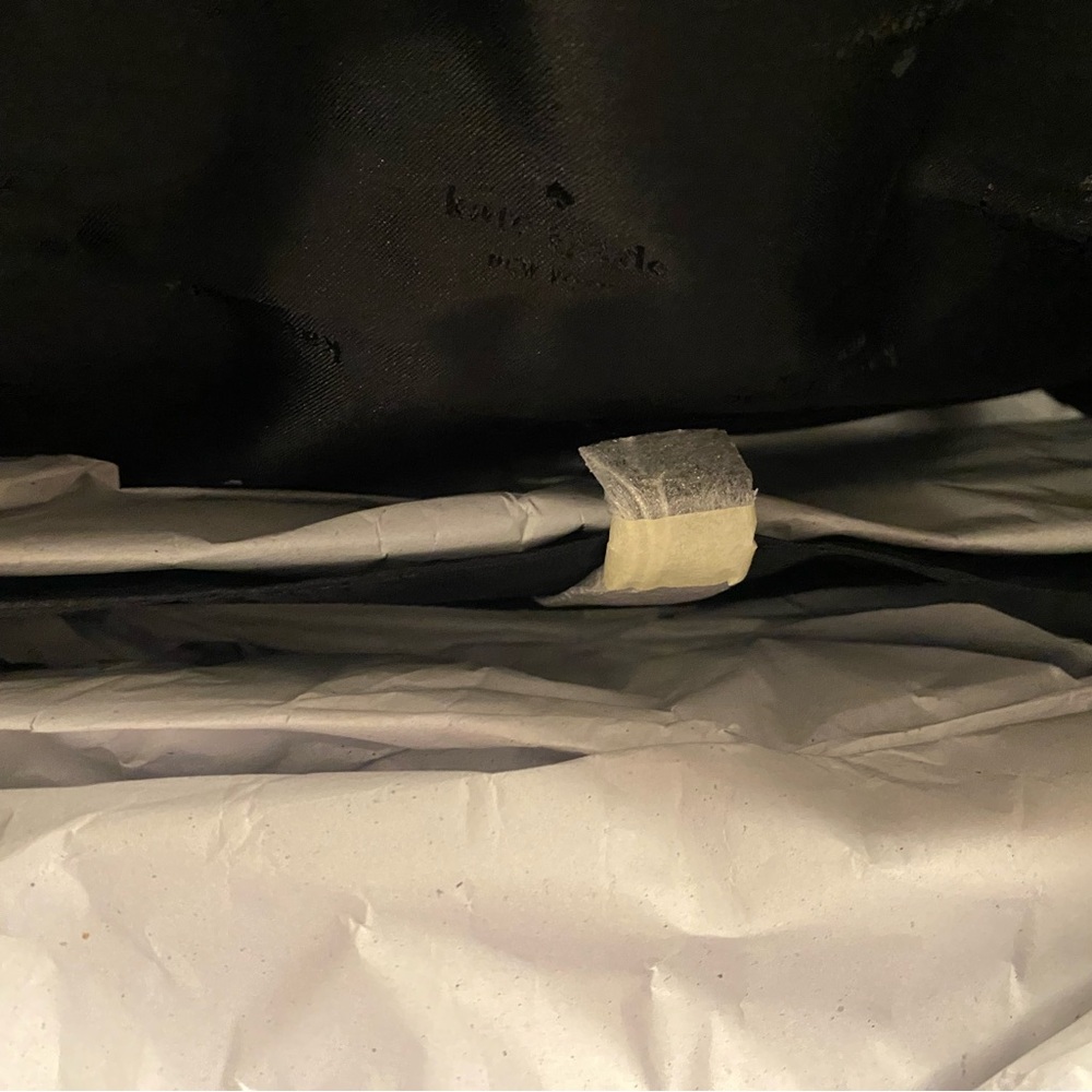 Kate Spade Chelsea Rose Toss Printed Weekender - Picture 10 of 11